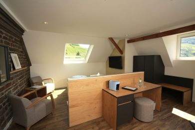 Villa_10_low.JPG