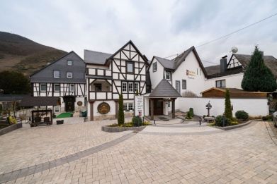 Hotel Weinhaus Halfenstube.jpg