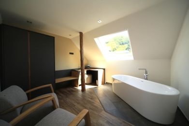 Villa_09_low.JPG